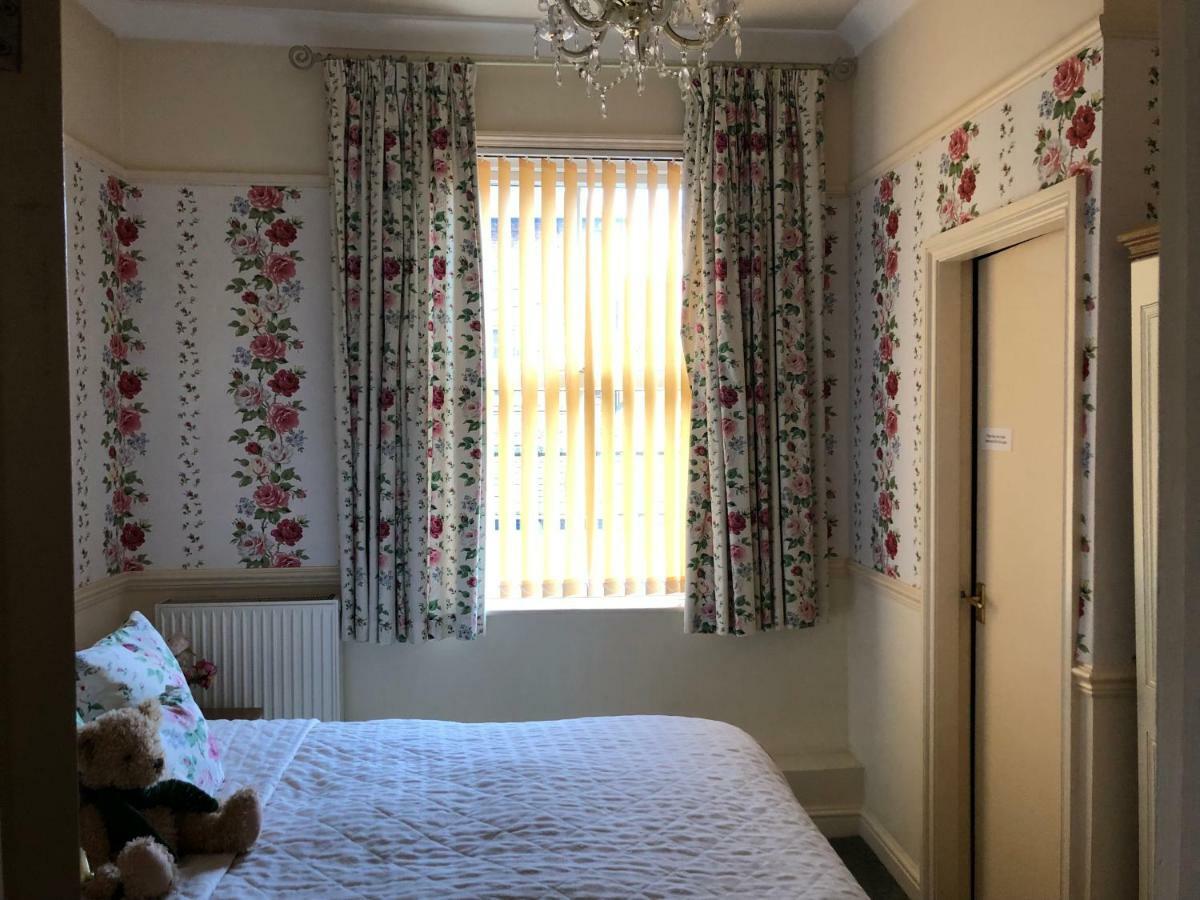 Monkgate Guest House ยอร์ค ภายนอก รูปภาพ